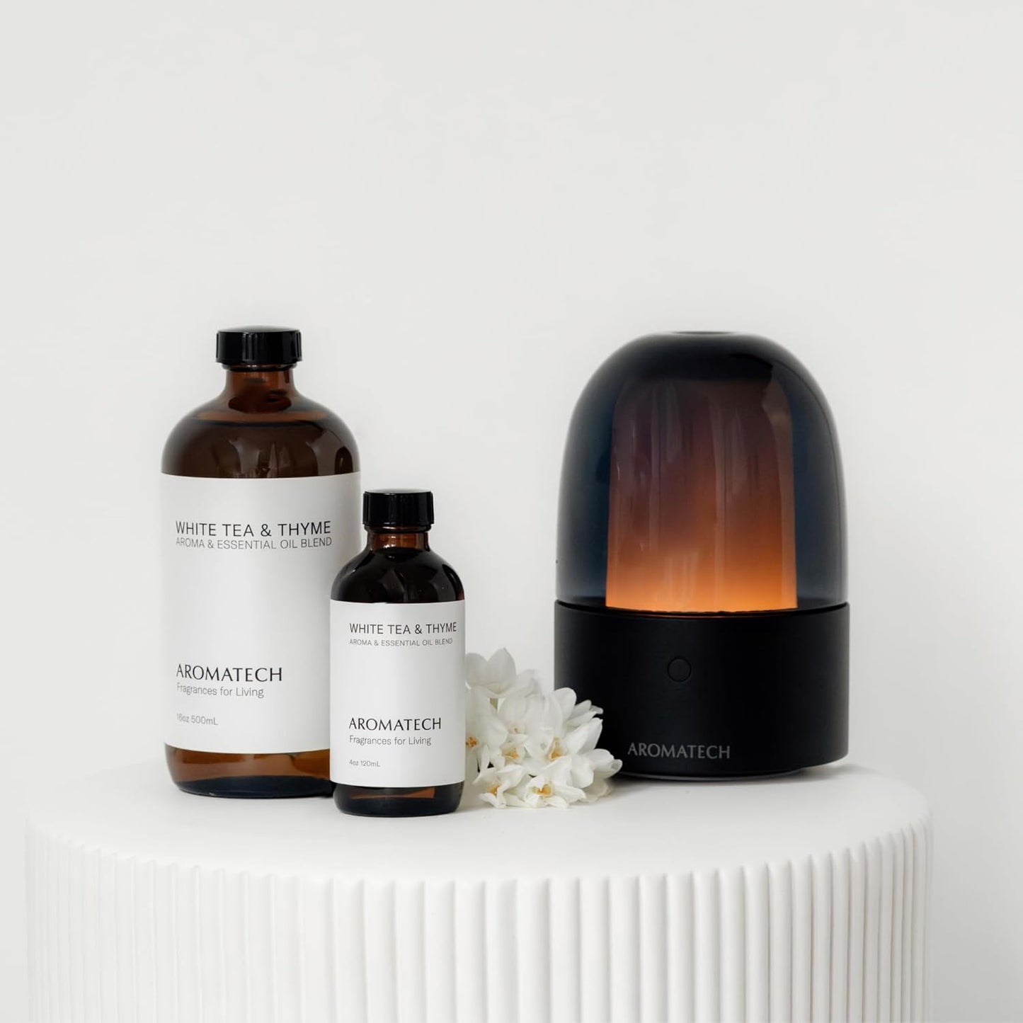 AromaTech White Tea and Thyme Aroma Essential Oil Blend: Luxury Hotel Inspired Aromatherapy with Tea Leaf, Fresh Thyme & Amber for Ultrasonic Diffusers & Nebulizers - 4 fl oz, 120 ml